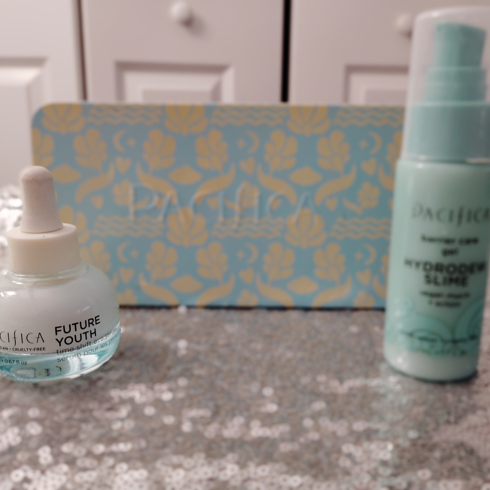 Pacifica Brow MaskPacifica Light Blue Skincare Serum & Hydrating Slime Treo